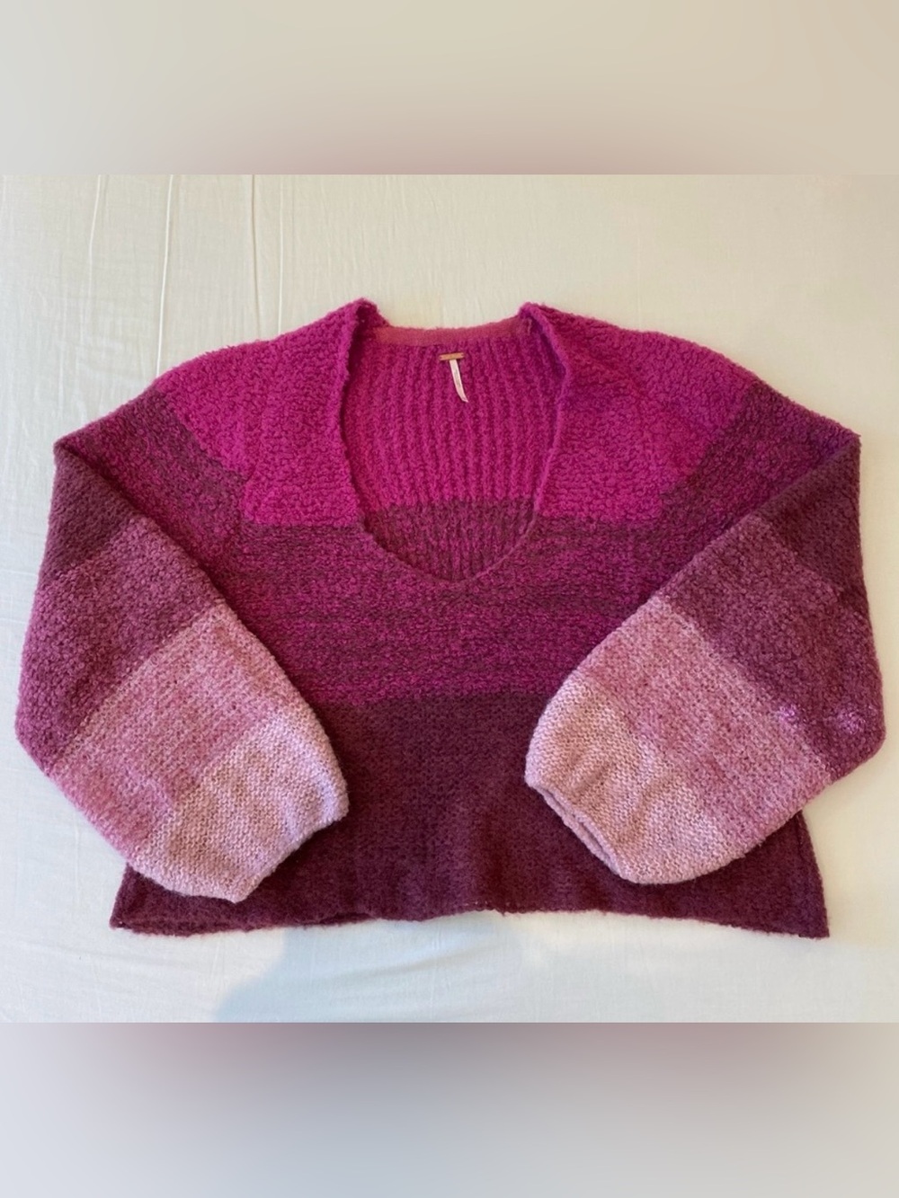 Free People Ombre Pink Purple V-Neck Sweater XS/S